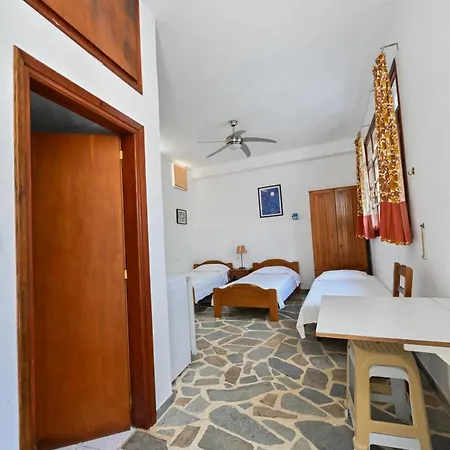 Studio Central Batsi * Batsi (Andros)